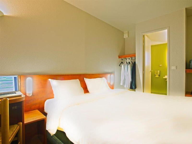 B&B Hotel Avignon 1 Le Pontet  Kültér fotó